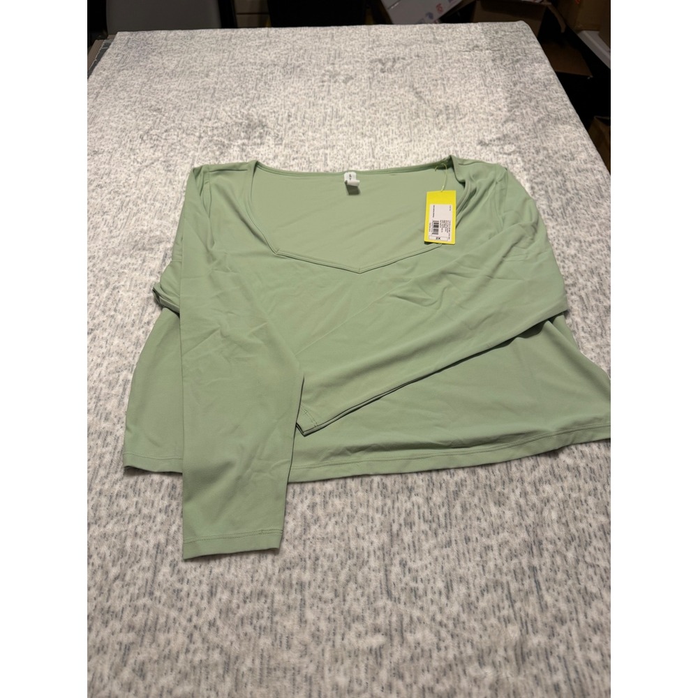 All in Motion Women's Long Sleeve Square Neck athletic Crop Top Sage Green 2X